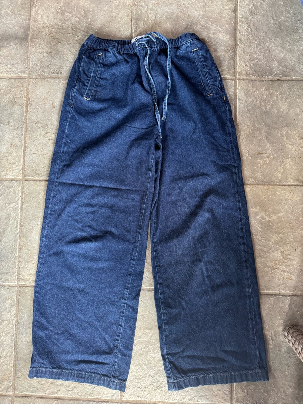 Zara Women's Wide-Leg Dark Blue Denim Jeans